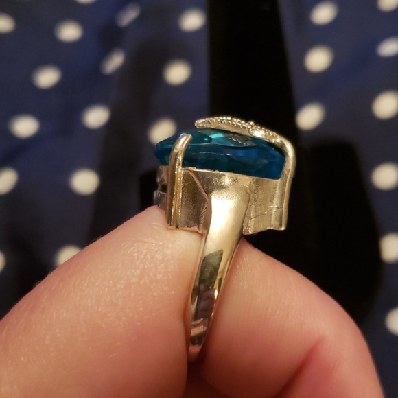 🎉HOST PICKVtg. Large heart blue topaz ring - Picture 7 of 8